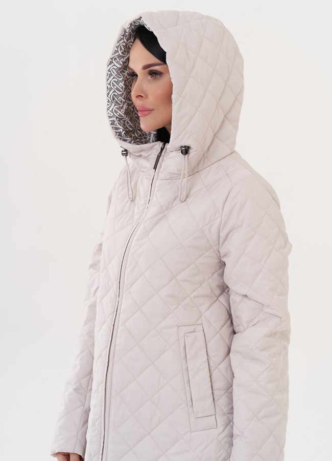 Стеганый пуховик с капюшоном бежевого цвета модель № 24427 универмаг малина