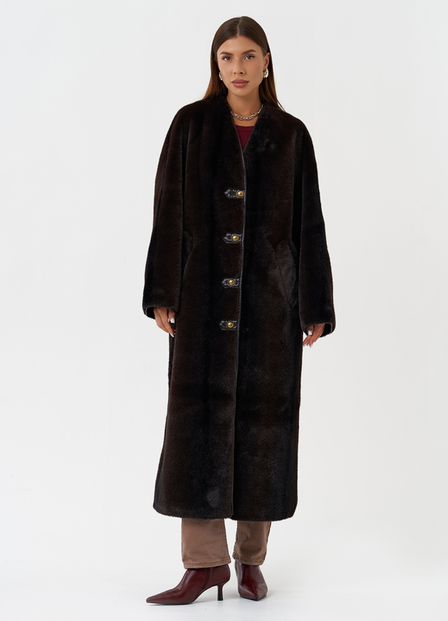 Пальто из эко меха с принтом деграде модель № 28547 меха малина