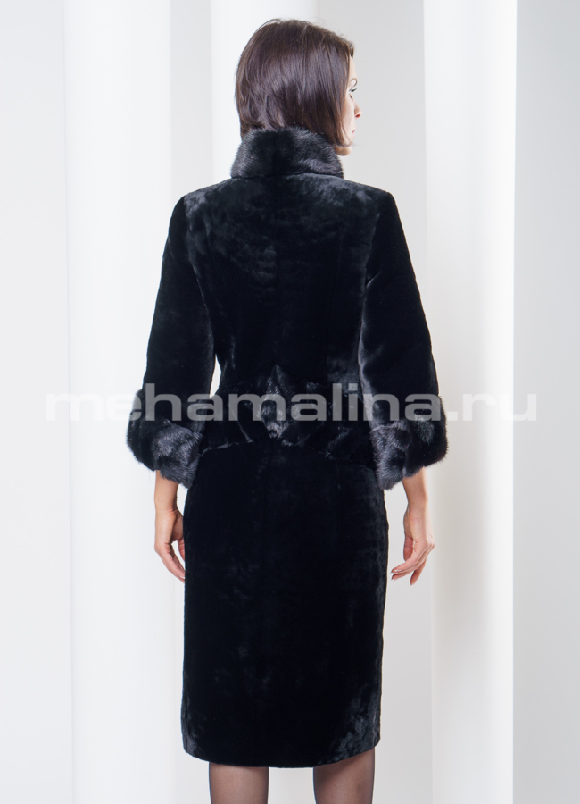 Шуба из мутона с норковым оформлением  модель № S-261 в рассрочку