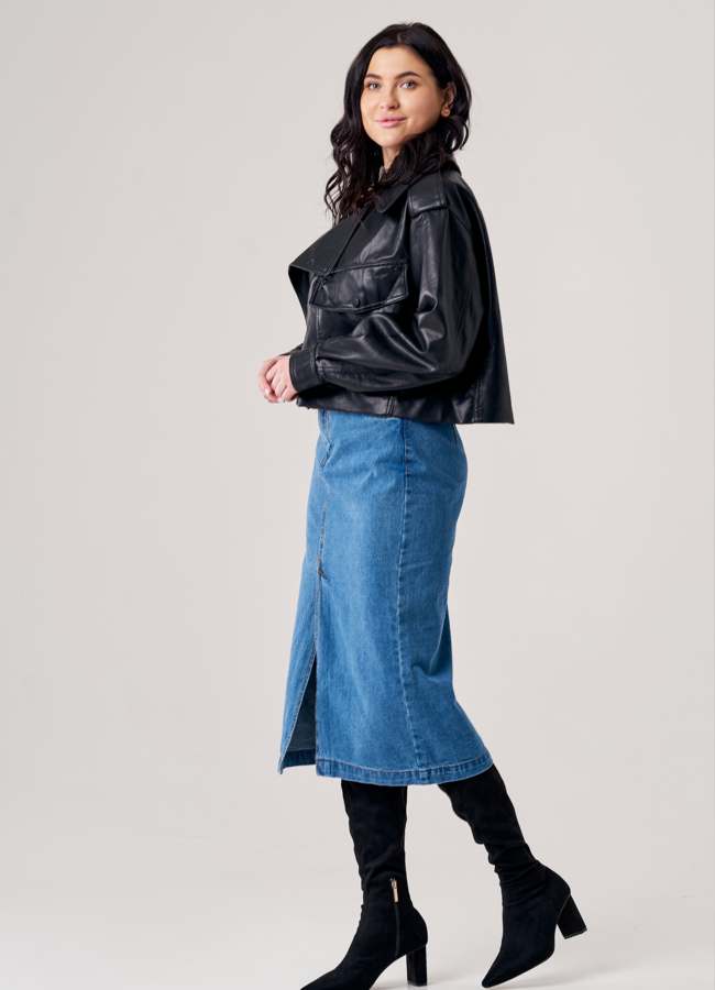 Женская куртка из эко кожи черного цвета модель № 20790 в рассрочку