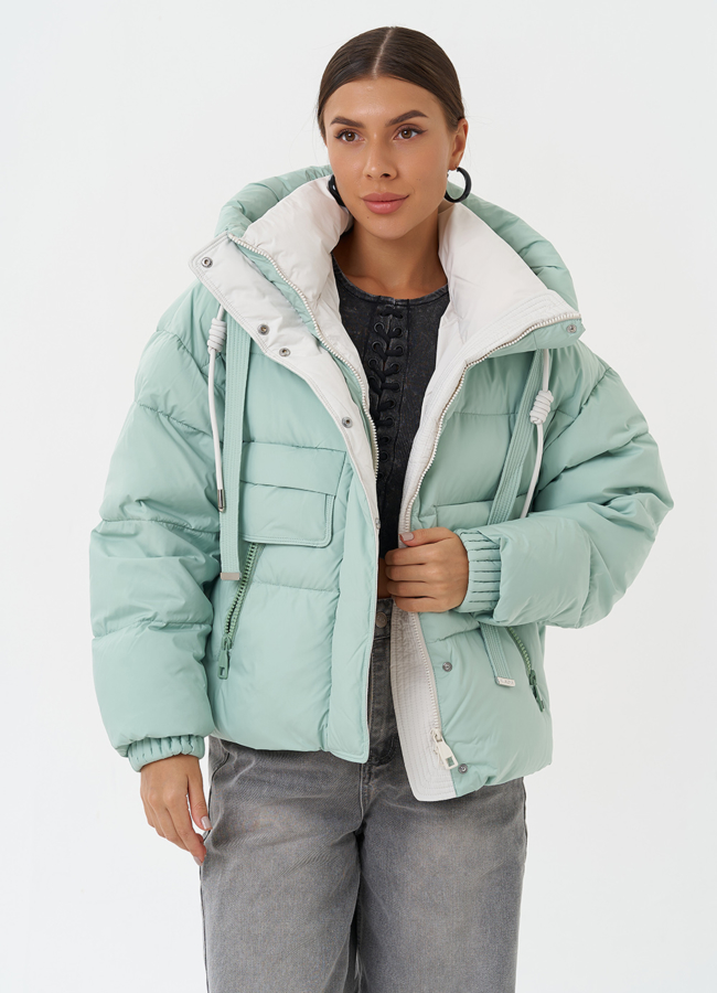 Яркая куртка с капюшоном модель № 28494 универмаг малина