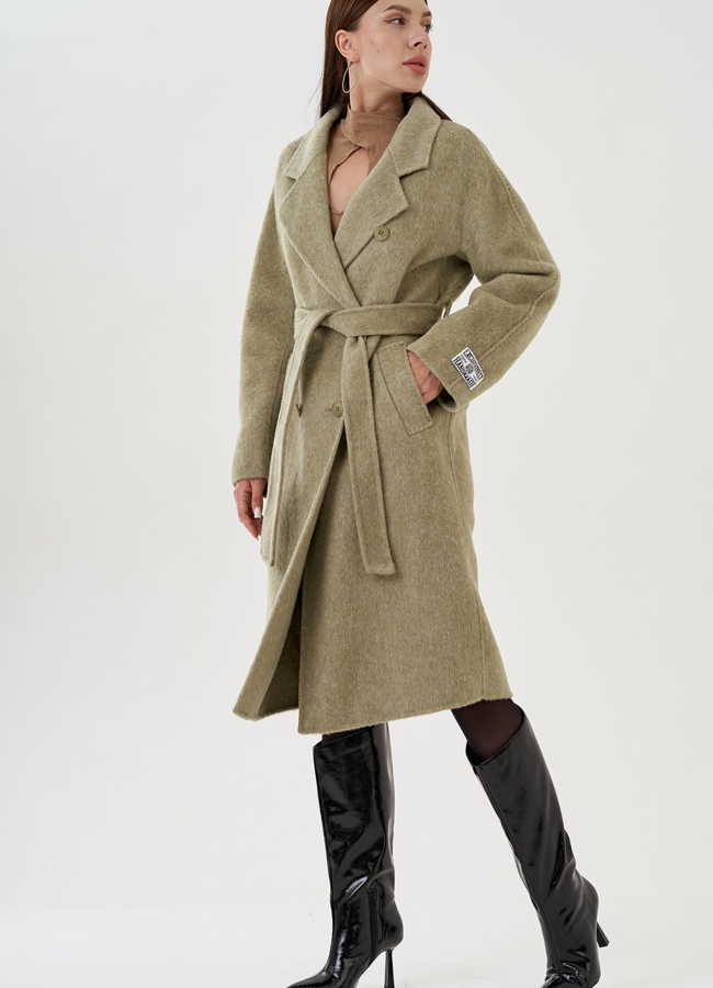 Женское пальто с английским воротником модель № 81424 универмаг малина