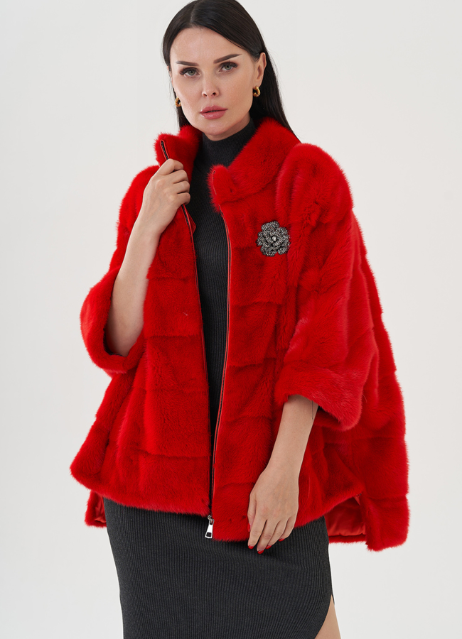 Красная короткая шуба  модель № 81028 универмаг малина