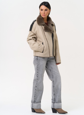 Светлая натуральная дубленка