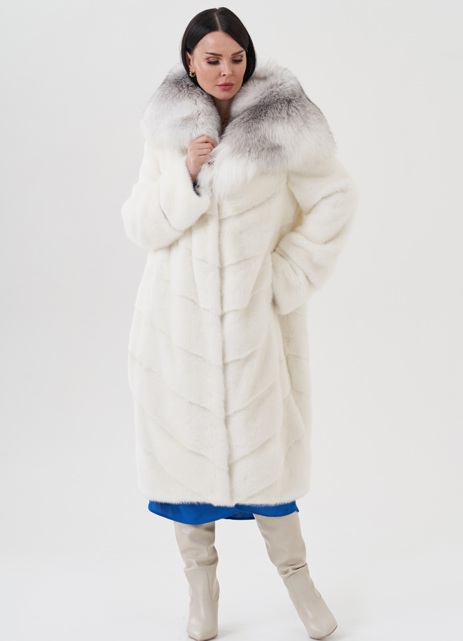 Норковая шуба с капюшоном отделка  из песца  модель № 24652 меха малина