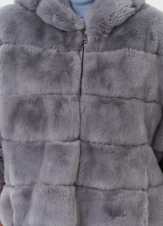 Шуба из меха кролика с капюшоном модель № 26147 универмаг малина