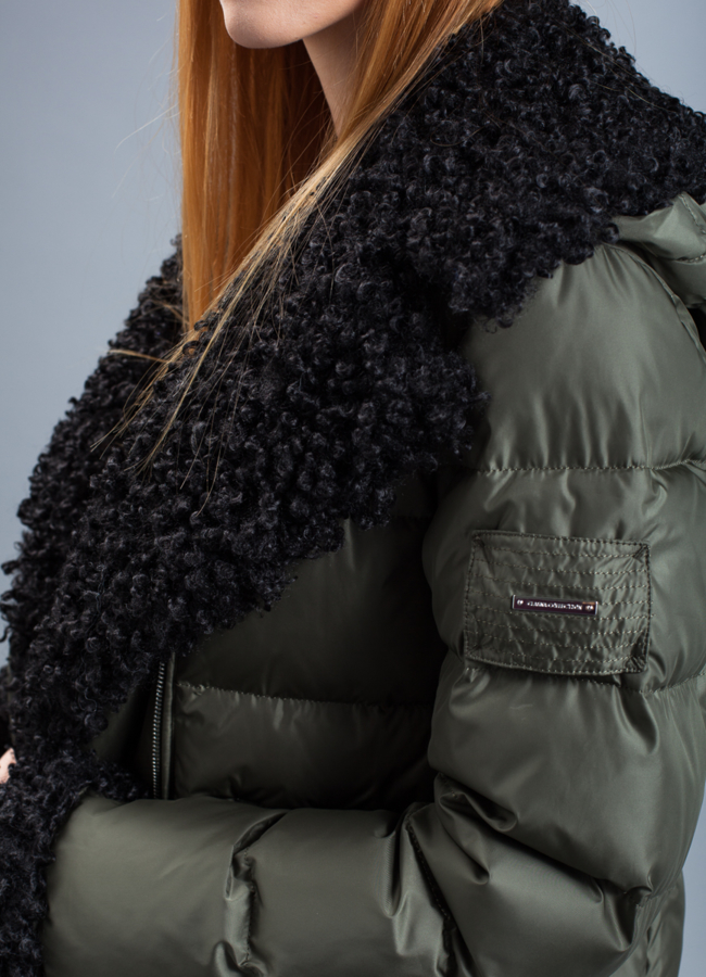 Пуховик женский модель № П-348 в кредит