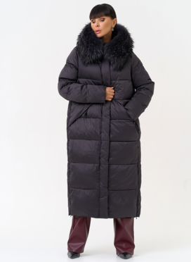 Женский пуховик с капюшоном из меха чернобурки