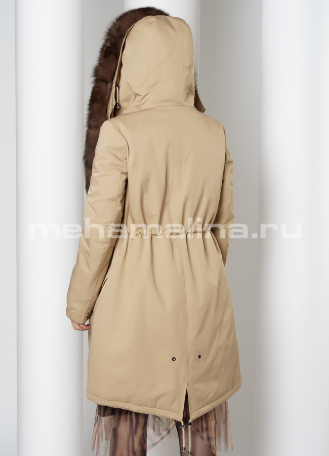 Меховая парка на молнии с капюшоном модель № 9002 универмаг малина