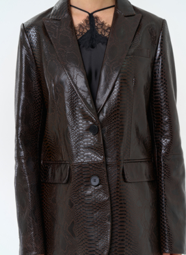 Женский жакет из натуральной кожи