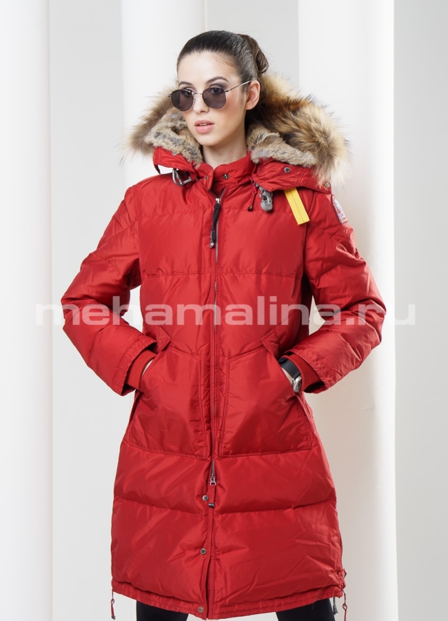 Пуховик красного цвета с капюшоном модель № П-50 меха малина