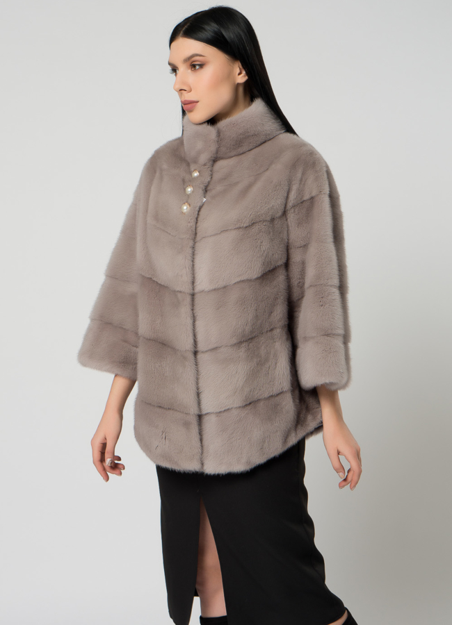 Светлая короткая шуба из норки модель № 1502 универмаг малина