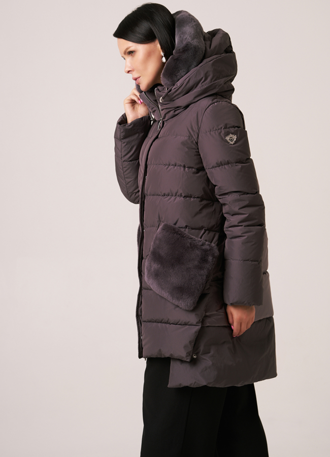 Зимний пуховик  DiegoM с капюшоном модель № Diego-M 704 универмаг малина