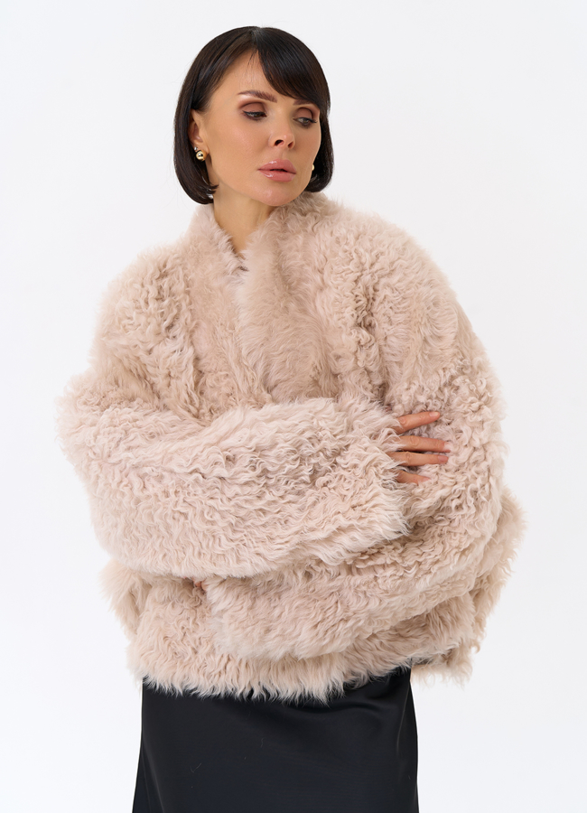 Женская короткая двухсторонняя дубленка  модель № 31854 в рассрочку