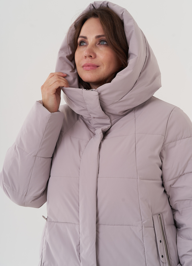Женский пуховик с капюшоном  модель № 25712 универмаг малина