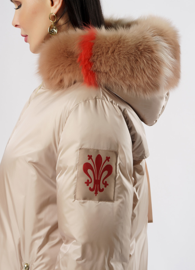 Светлый пуховик Florence Mode с капюшоном модель № 19СА-15 универмаг малина