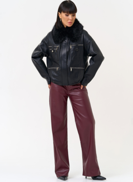 Женская утепленная куртка из эко кожи черного цвета Женская утепленная куртка из эко кожи черного цвета