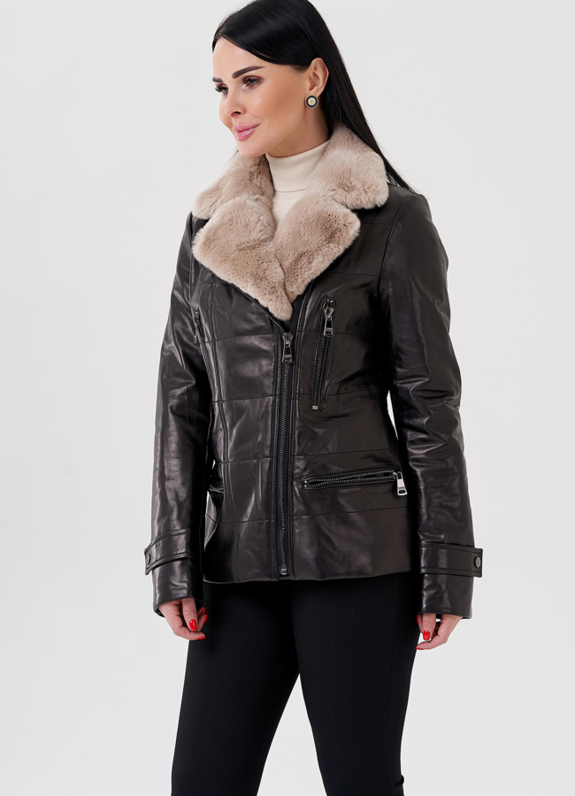 Женская куртка из натуральной кожи с английским воротником  модель № 24085 в кредит