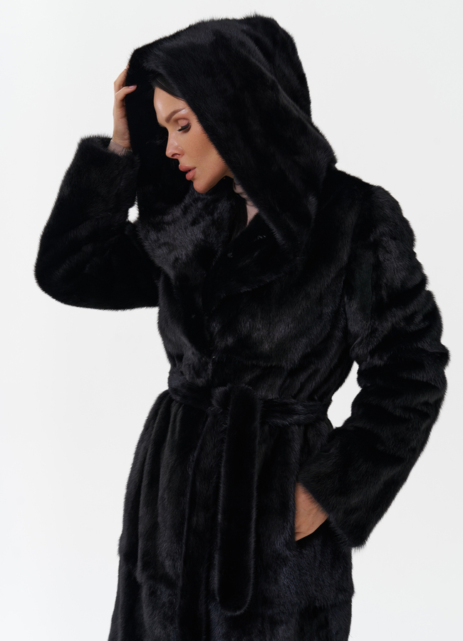 Женская норковая шуба с капюшоном модель № 27663 универмаг малина