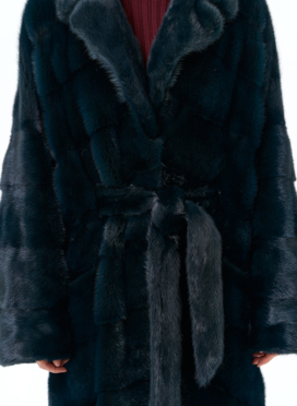 Зеленая шуба из норки