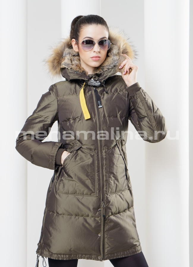 Удлиненный пуховик  модель № П-49 меха малина