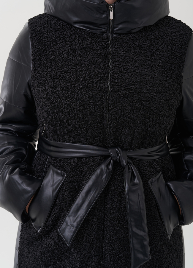 Пуховик из эко кожи с капюшоном модель № 25342 универмаг малина