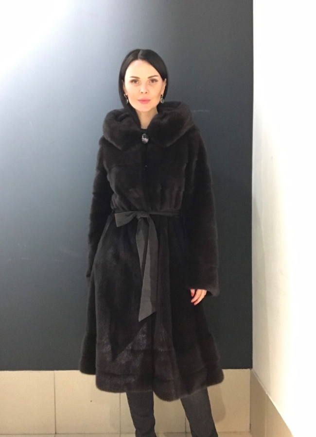 Шуба из норки модель № S-754 универмаг малина