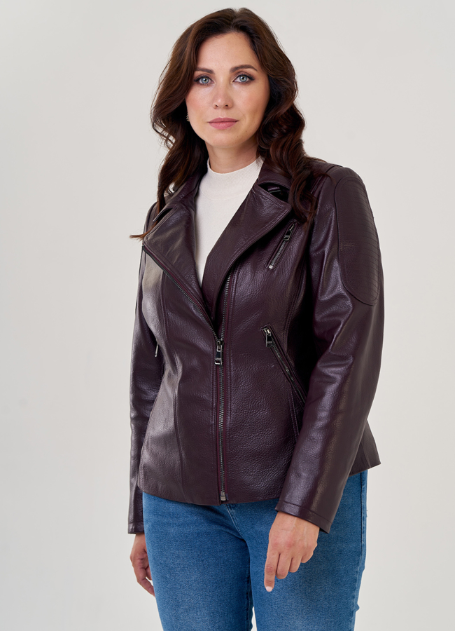 Женская куртка косуха бордового цвета модель № 10637 меха малина