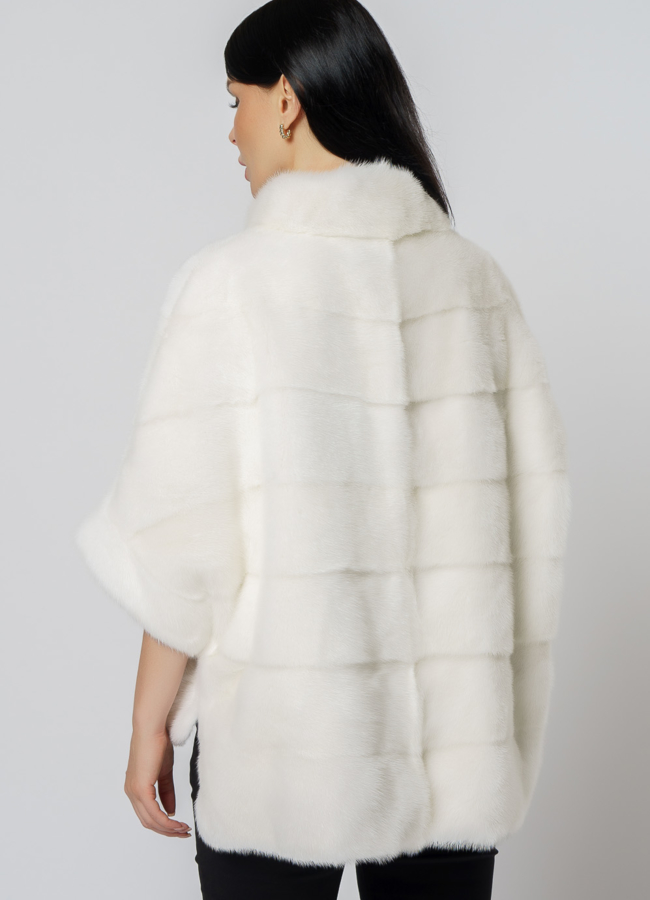 Белая короткая шуба модель № 1210 в кредит