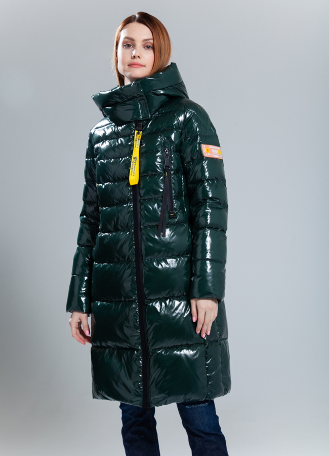 Пуховик женский модель № 501 меха малина