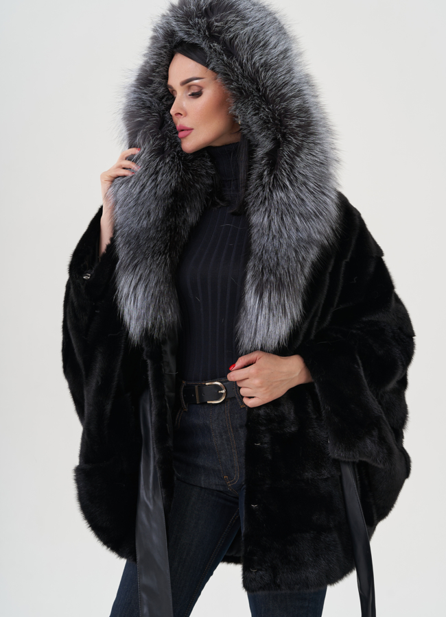 Шуба из норки с капюшоном из чернобурки модель № 24731 универмаг малина