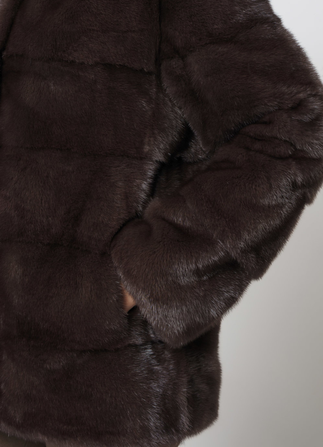 Укороченная норковая шуба с капюшоном 2 в 1 модель № S-840 универмаг малина