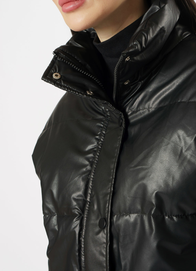 Куртка из эко кожи утепленная черного цвета модель № 20608 универмаг малина
