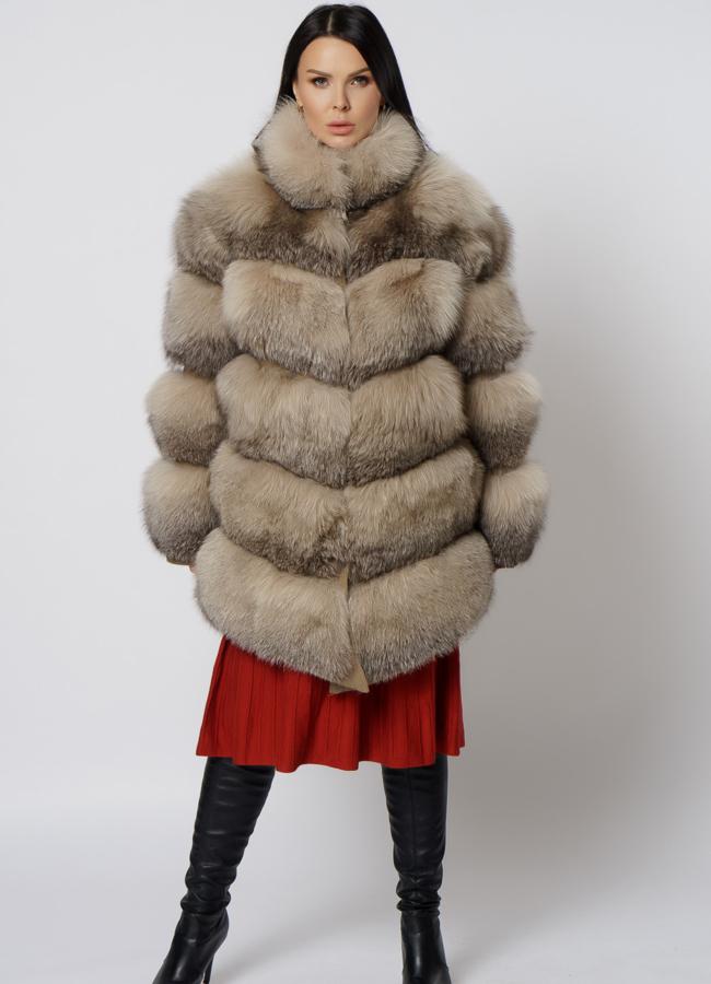 фото Шуба из лисы с воротником стойкой модель № 21729