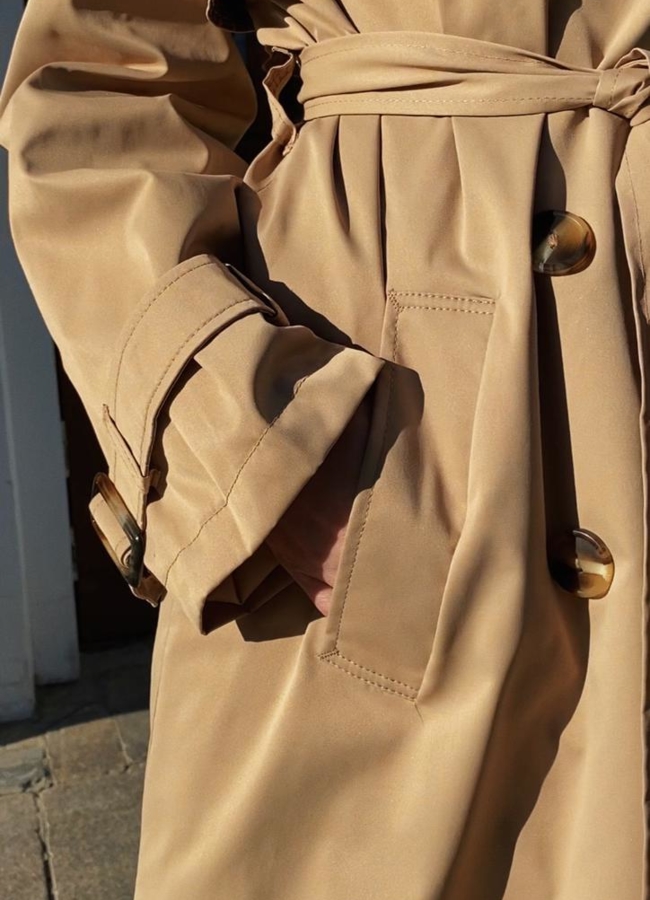 Тренч женский бежевого цвета модель № 02 в рассрочку