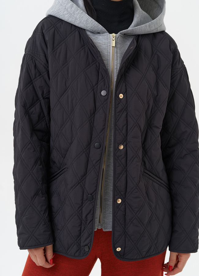 Женская куртка со съемным трикотажным капюшоном модель № 30044 универмаг малина