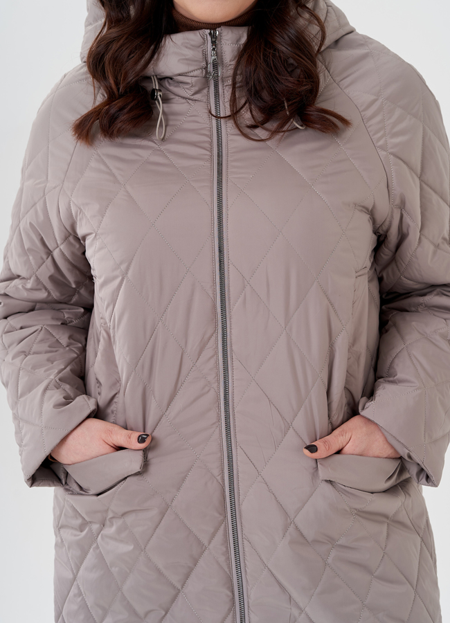 Полупальто с капюшоном бежевого цвета  модель № 23938 универмаг малина