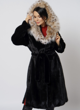 Норковая шуба с рысью в черном цвете