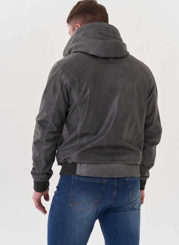 Мужская кожаная куртка 