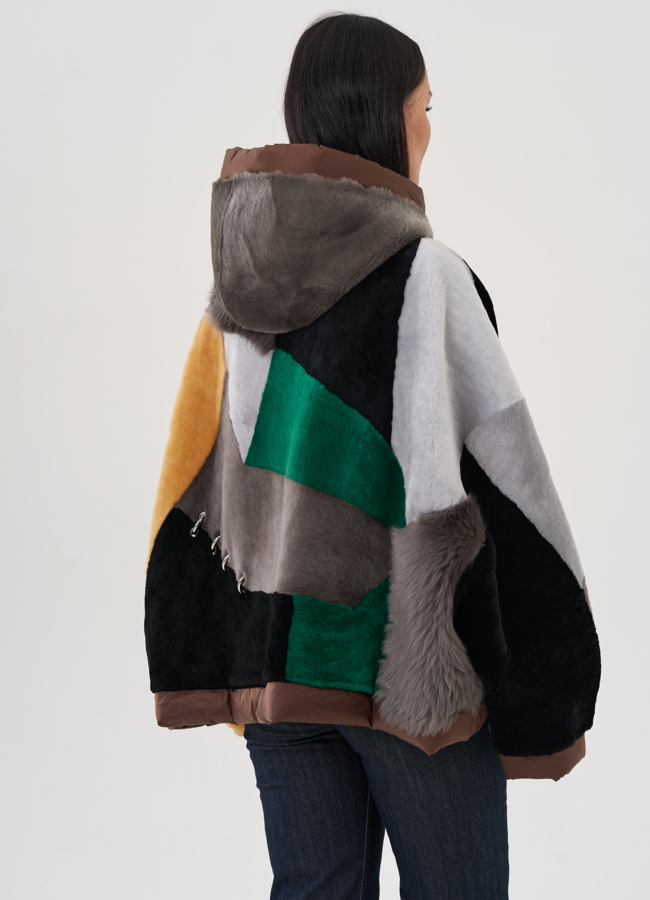 Женская куртка с капюшоном модель № 24944 универмаг малина