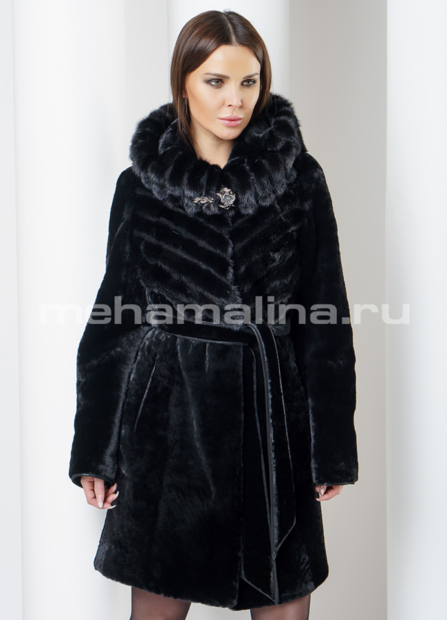 Шуба из мутона с капюшоном модель № S-566 универмаг малина