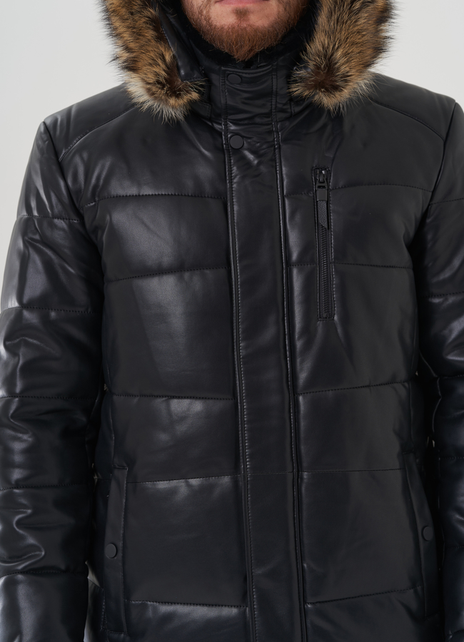 Мужской пуховик из эко кожи с капюшоном  модель № 81845 в рассрочку