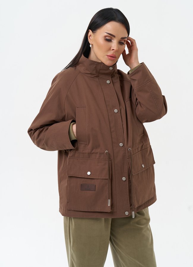 Женская ветровка коричневого цвета модель № 30038 меха малина