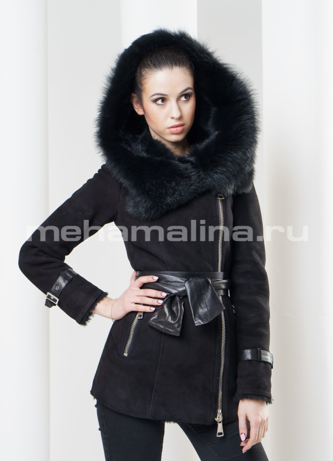 фото Укороченная дубленка с капюшоном модель № D-144