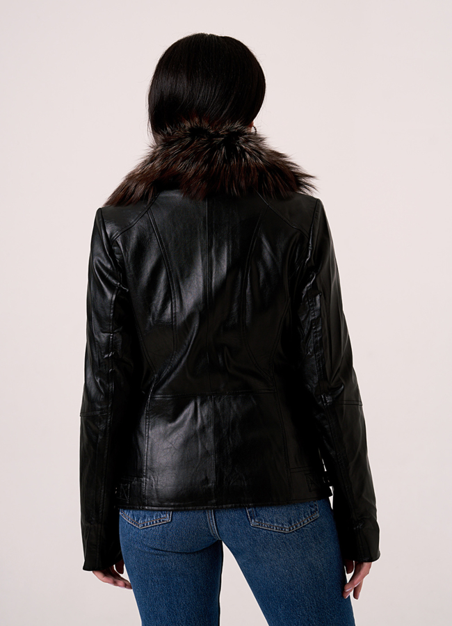 Утепленная куртка из эко кожи с отделкой блюфрост модель № 18241 в рассрочку