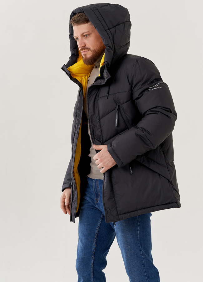 Пуховик мужской черного цвета с капюшоном  модель № 79622 в рассрочку