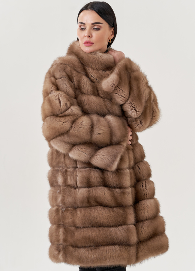 Шуба из куницы с воротником стойка модель № 79565 универмаг малина