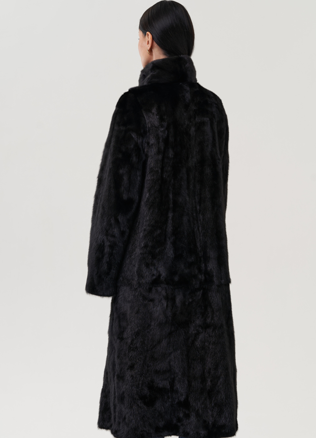 фото Шуба из меха норки черного цвета в роспуск модель № 25475