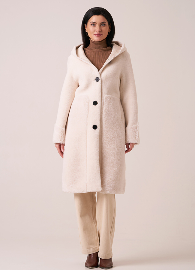 Белое пальто из эко меха на пуговицах с капюшоном модель № 9801 меха малина