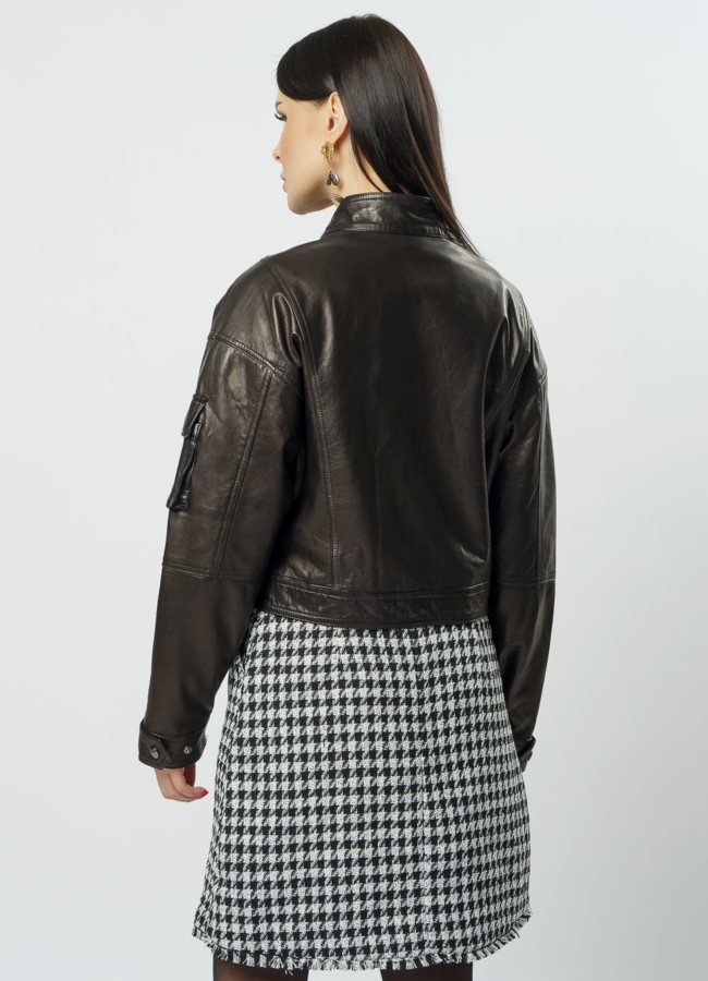 Укороченная женская куртка из кожи модель № 20495 в кредит